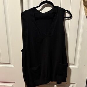 Black Sleeveless Knit Sweater Vest